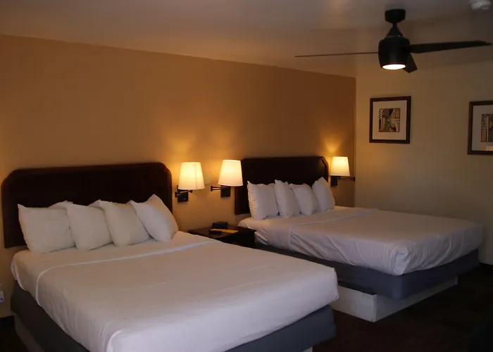 Motels in Edgemont