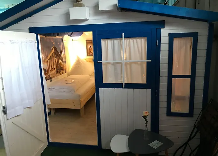 Hostels in Stade