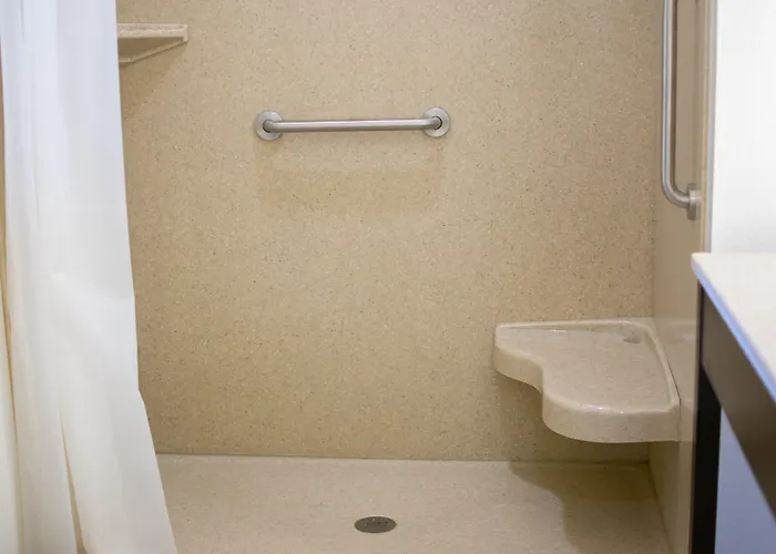 Motels in Syracuse