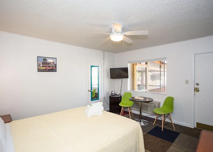 Motels in Tellico Plains