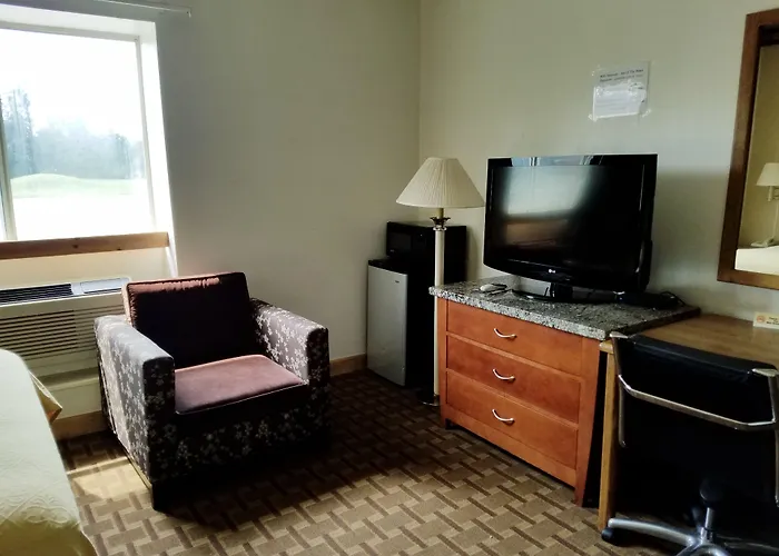 Motels in Adams