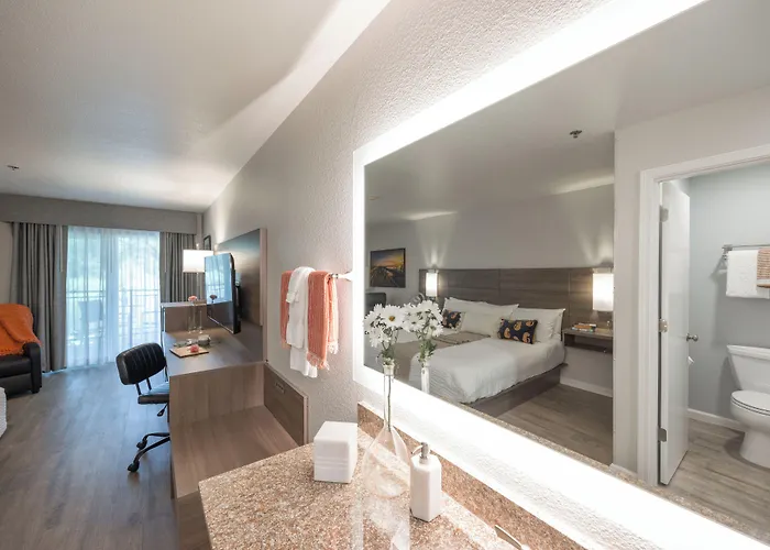 Motels in Ridgefield