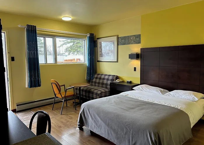 Motels in Longueuil