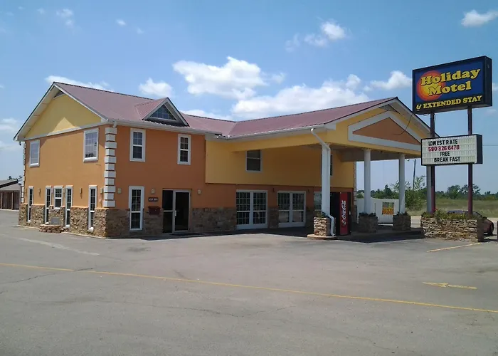 Motels in Hugo