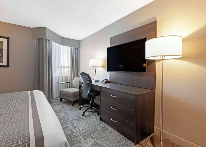 Cheap Hotels in Milton