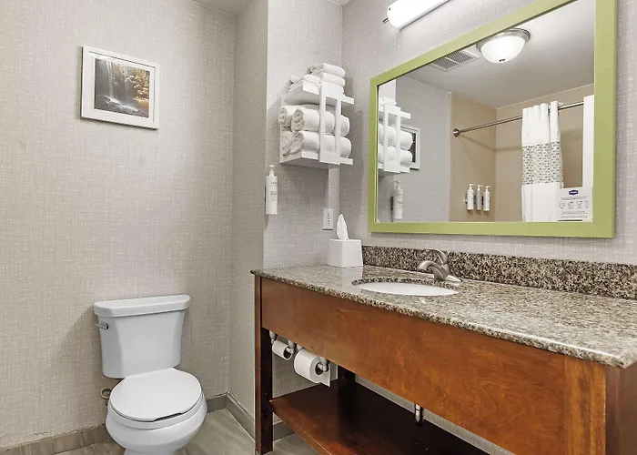 Motels in Evergreen
