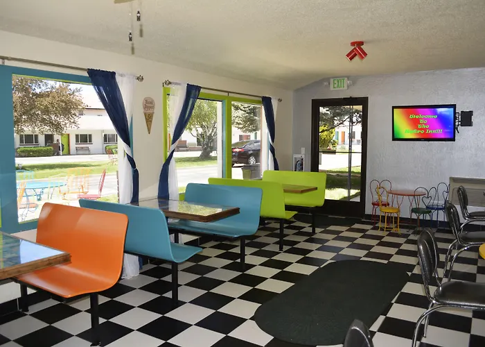 Motels in Aztec