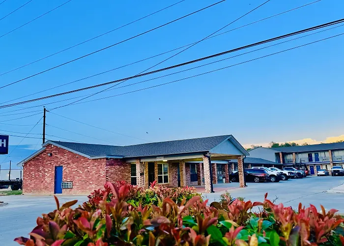 Motels in Stanton