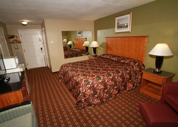 Motels in Syracuse