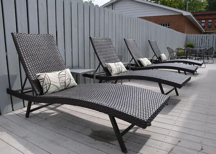 Bed and Breakfasts in Saugatuck