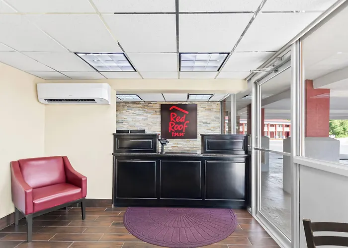 Motels in Slade