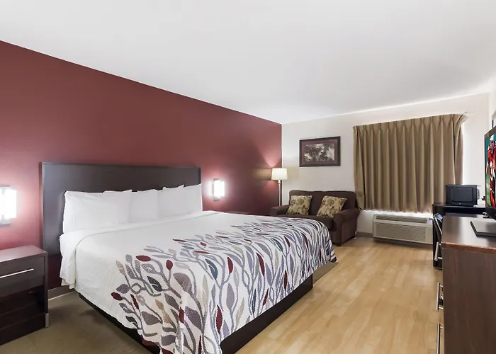 Motels in Monticello