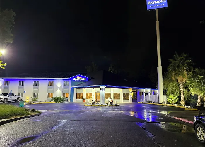 Motels in Anderson