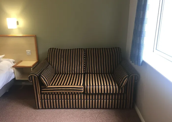 Motels in Bramcote