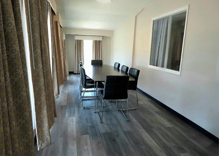 Motels in Marine City