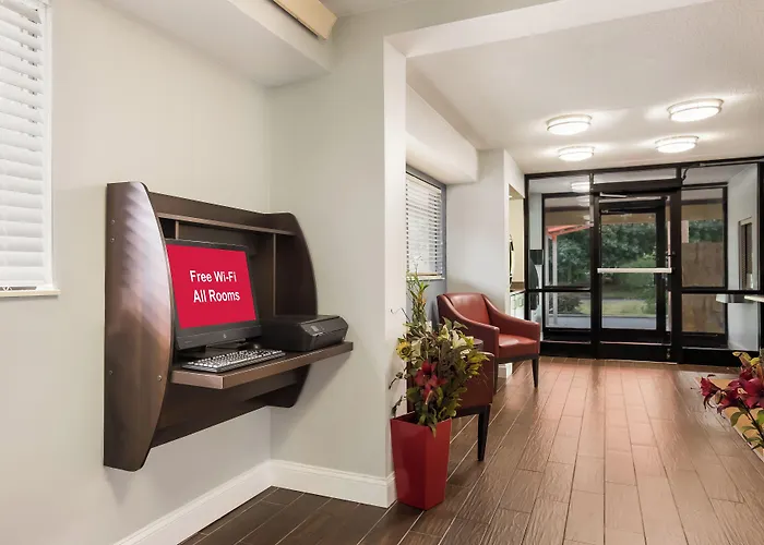 Motels in Lawrenceville