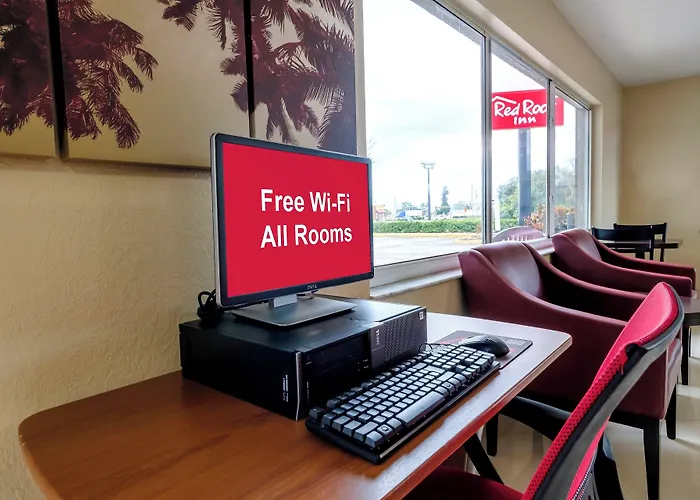 Motels in Ellenton