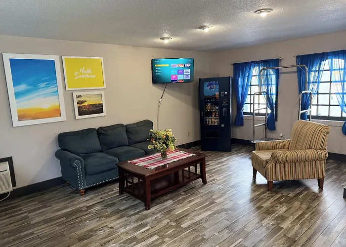 Motels in Harriman