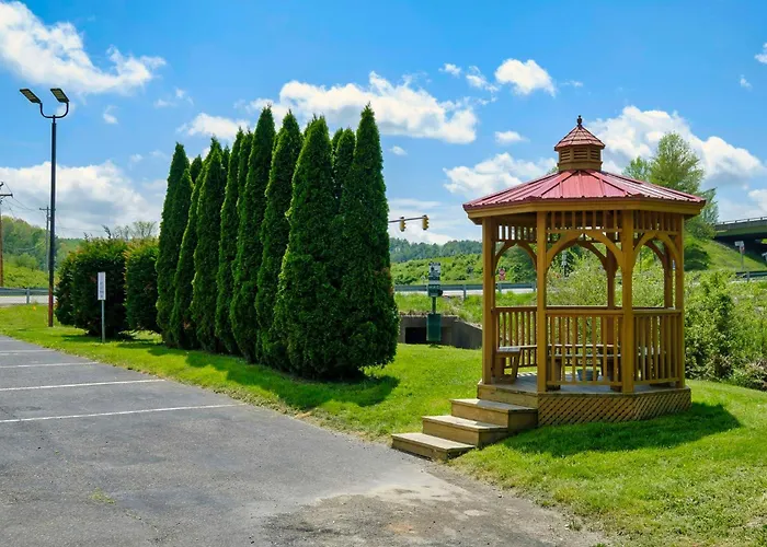 Motels in Independence