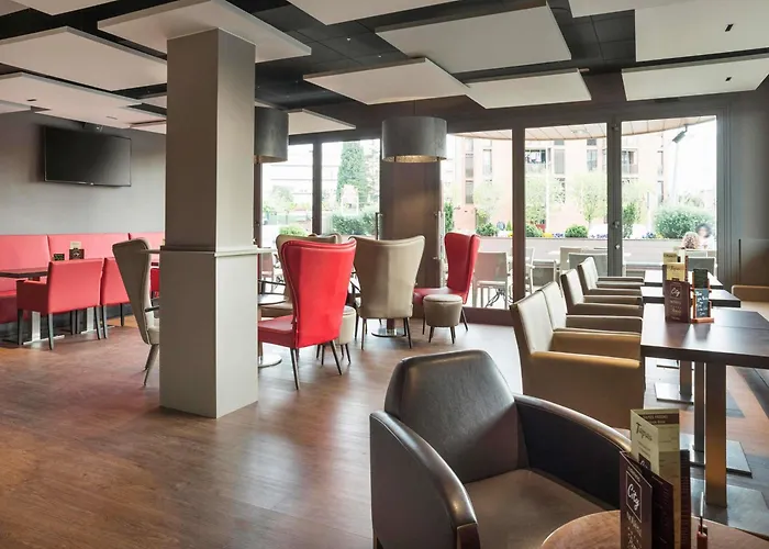Hoteles Baratos en Figueras