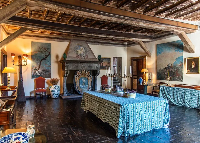 Pensions in Bolsena