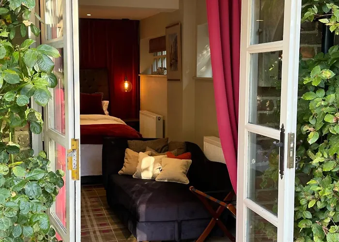 Bed and Breakfast in Petersfield