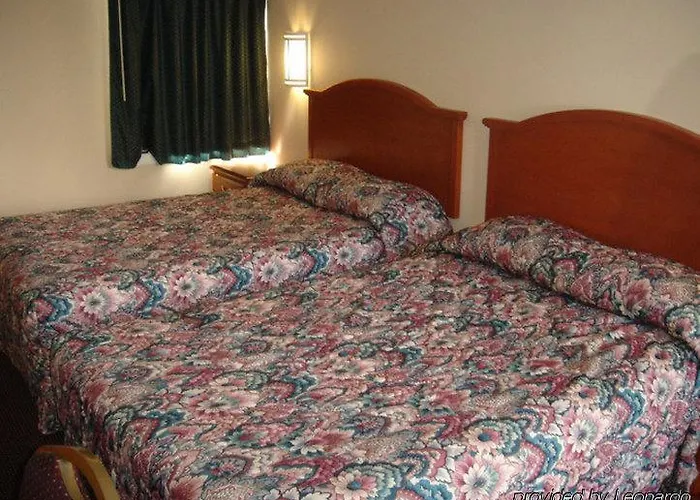 Motels in Seekonk