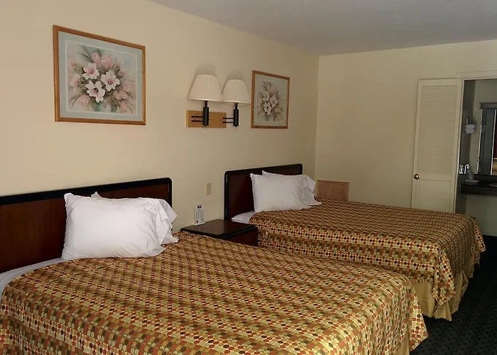 Motels in Romulus