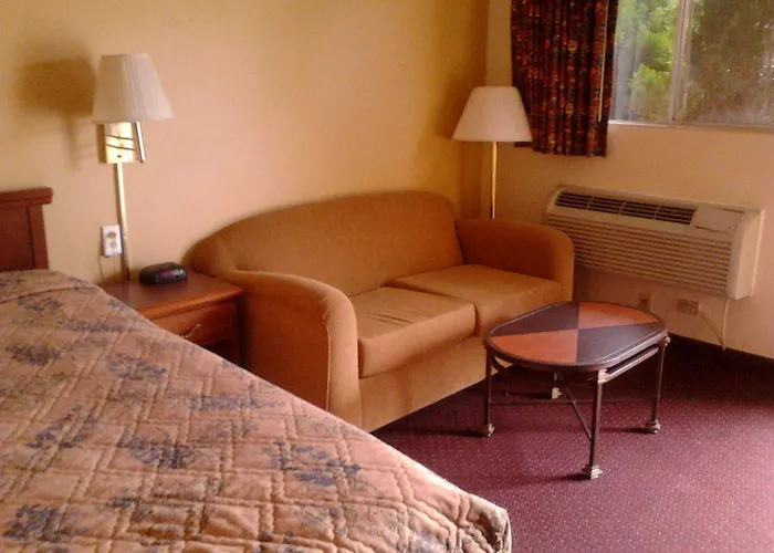 Motels in St. Johns
