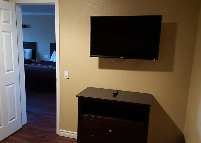 Motels in Marina del Rey