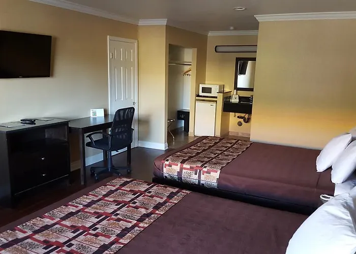 Motels in Hacienda Heights