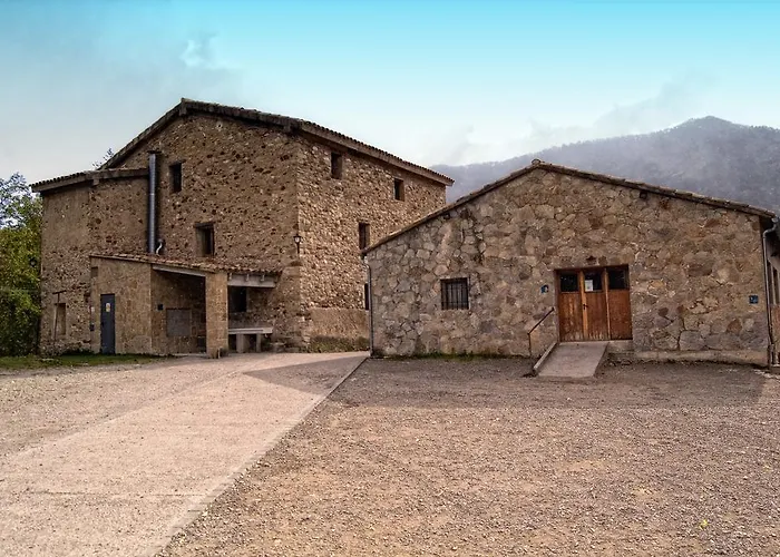 Albergues en La Pobla de Lillet