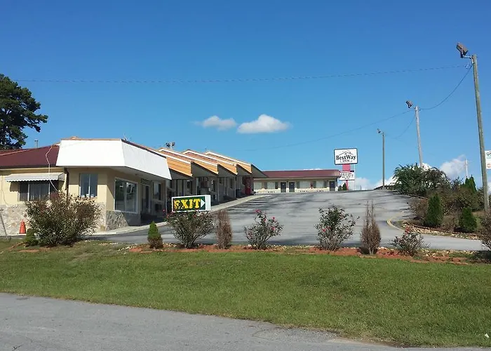 Motels in Seneca