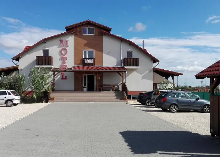 Motels in Taksony