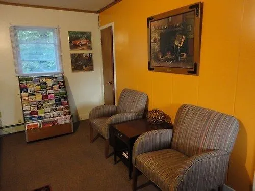 Motels in Warren