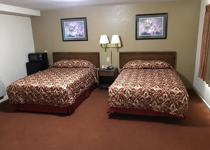 Motels in Weston
