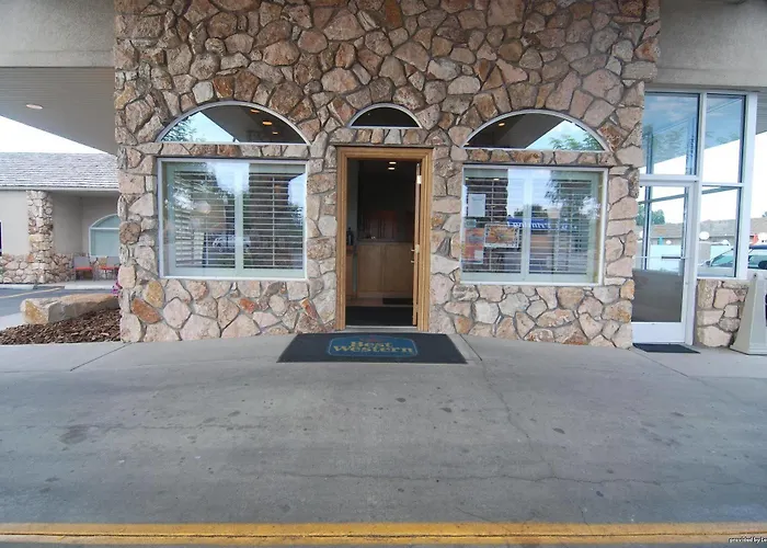 Motels in Vernal