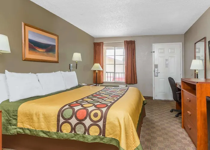 Motels in Metairie