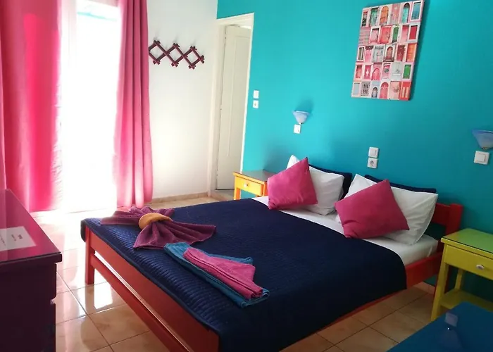 Cheap Hotels in Parikia (Paros)