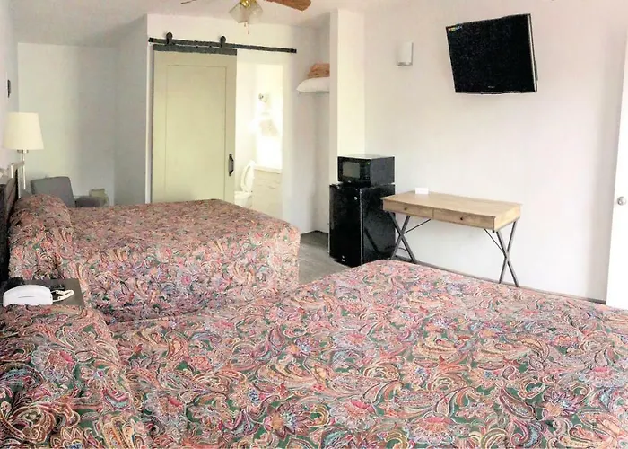 Motels in Edwardsville