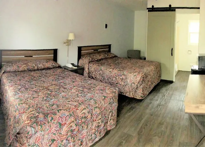 Motels in Pontoon Beach
