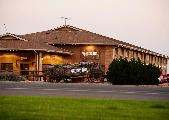 Motels in Tremonton