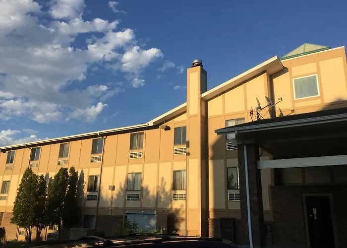 Motels in Helena