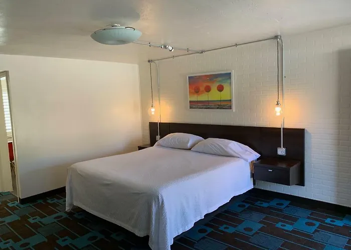 Motels in Searchlight