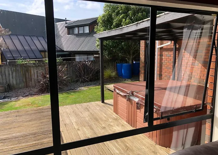 Bed and Breakfast in Palmerston North