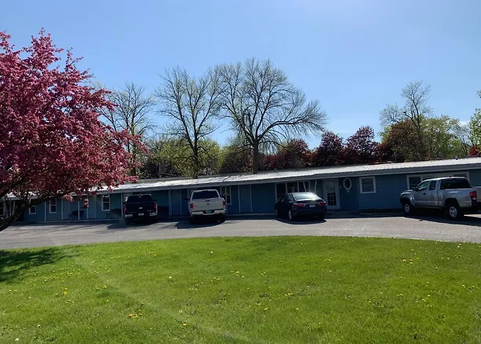 Motels in Waterloo